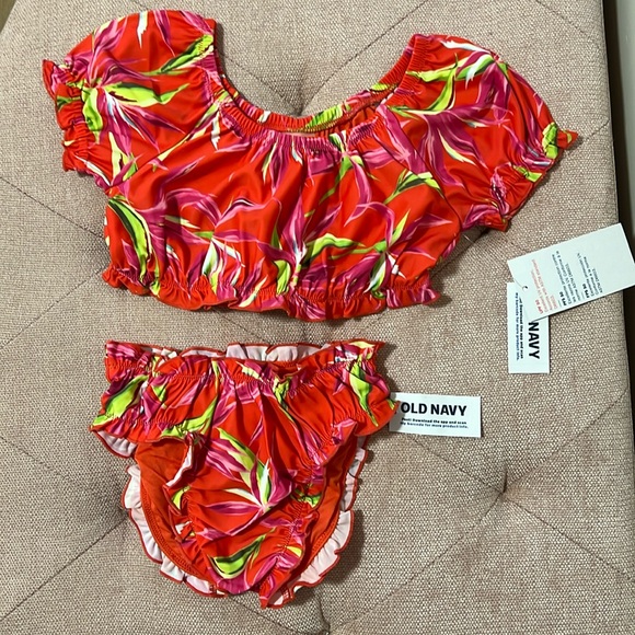 Old Navy Other - Old Navy - Toddler (18-24months), two piece tropical swimsuit.